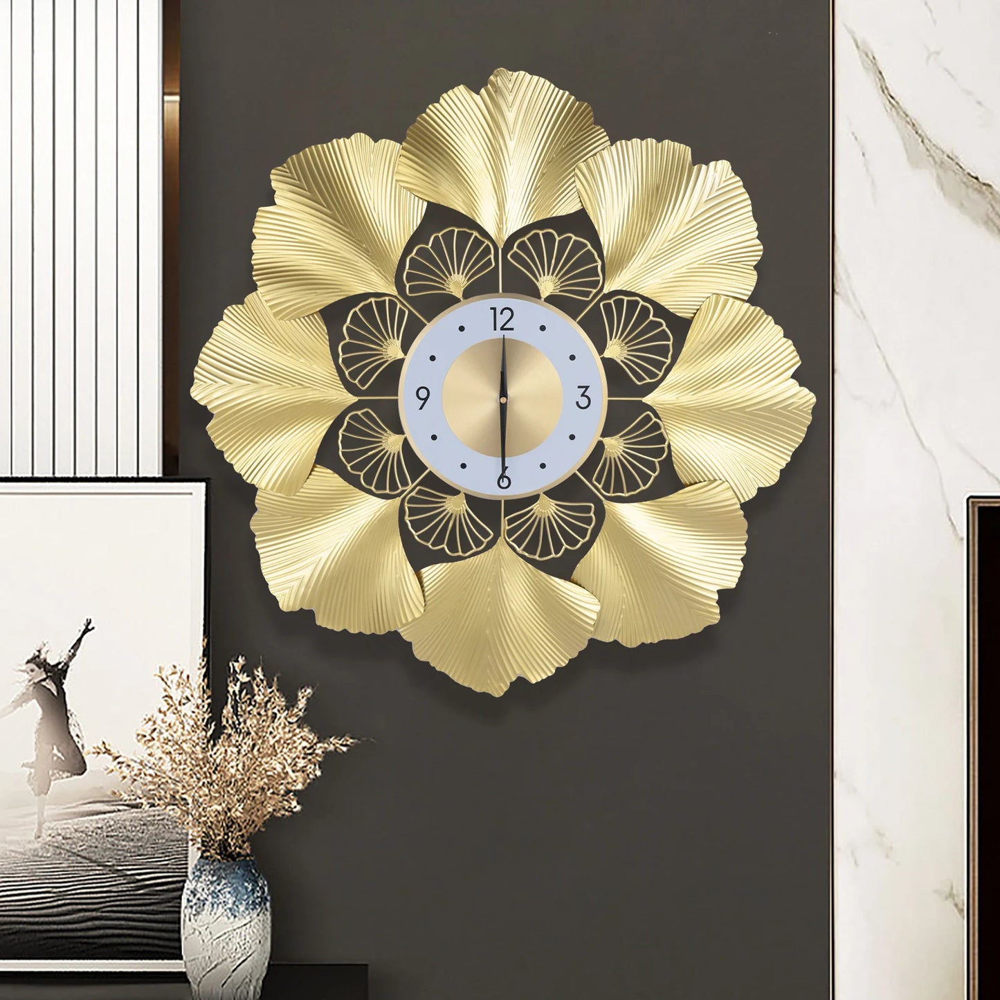Luxury Ginkgo Leaf Wall Clock – Modern Gold Nordic Metal Clock | Elegant Living Room Decor