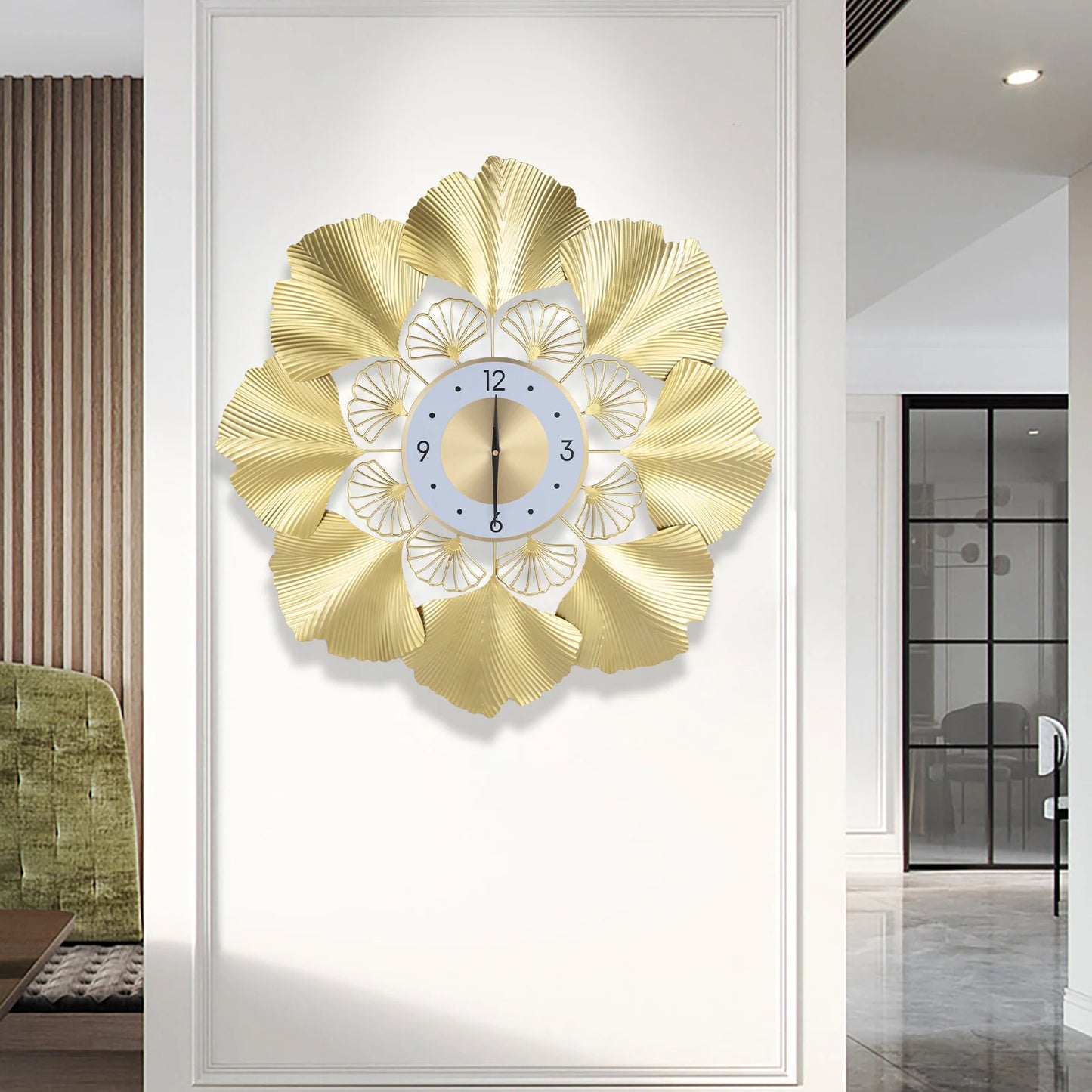 Luxury Ginkgo Leaf Wall Clock – Modern Gold Nordic Metal Clock | Elegant Living Room Decor