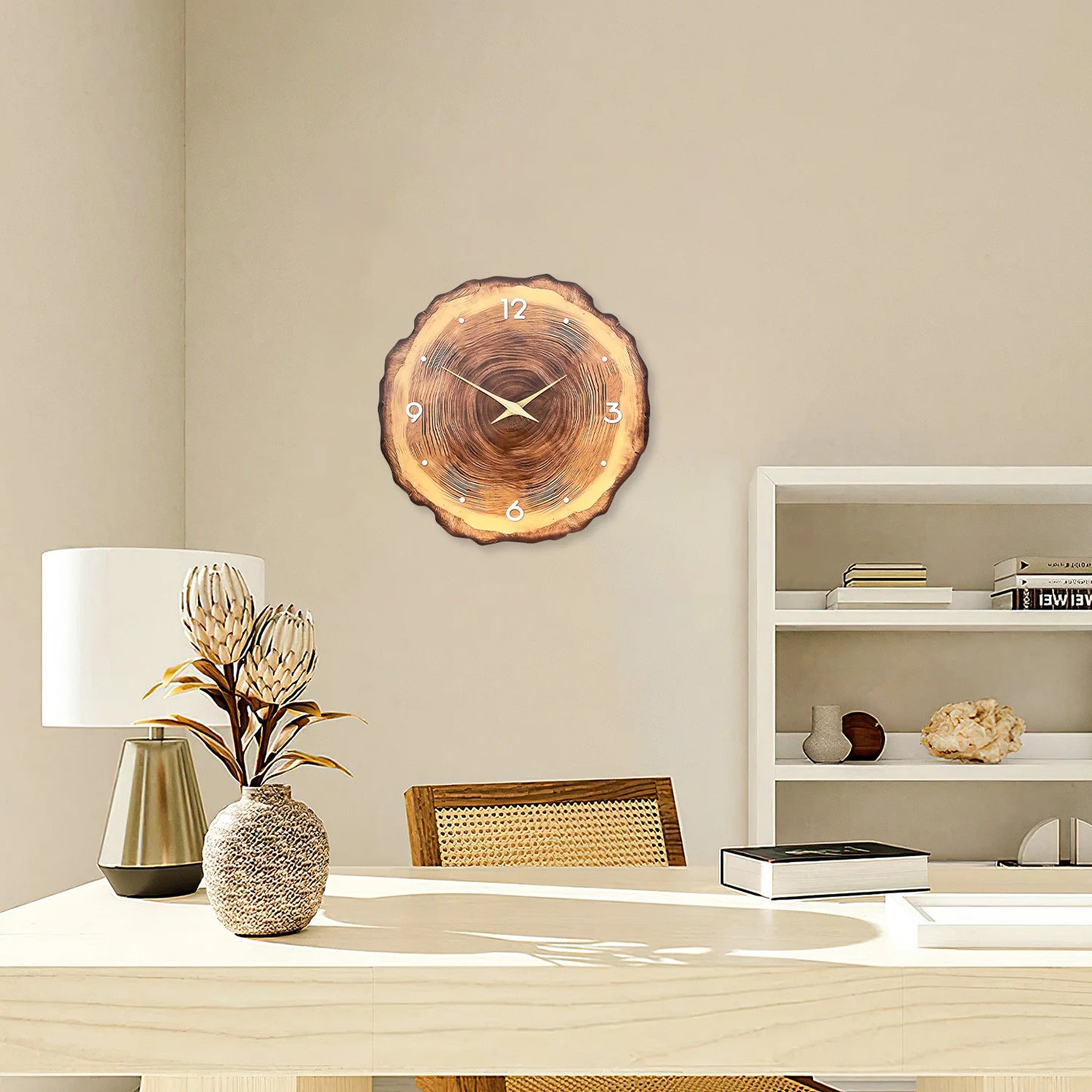 Modern Wood Effect Wall Clock – Glossy Tree Ring Design | Minimal Silent Decor
